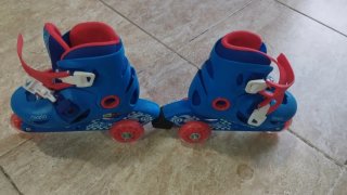 Patines Oxelo Azules y Rojos