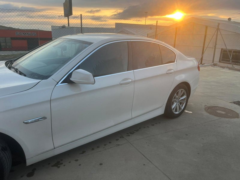 BMW Serie 5 EfficientDynamics 184CV  2013 - foto 1