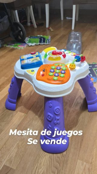 Mesa de juegos infantil