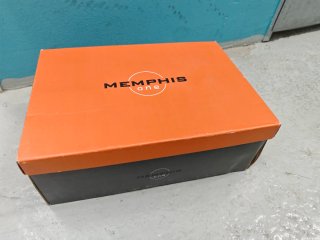 Zapatos negros nuevos sin usar, a estrenar