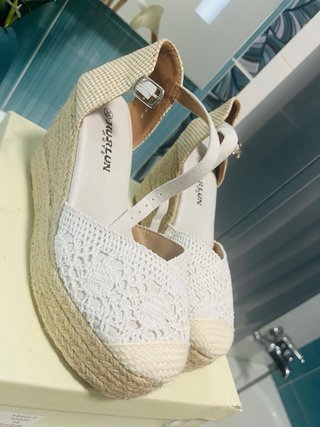 Zapatos esparto sin estrenar T.36
