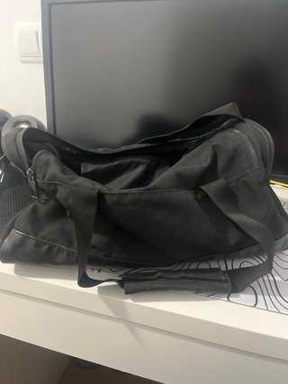 Mochila deportiva Adidas negra