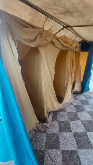 Tienda de campaña grande parte lona