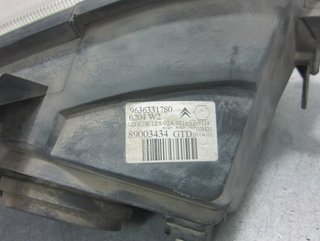 1468754 9636331780 faro izquierdo citroen saxo 1.5