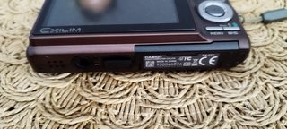 Casio Exilim EX-Z77 camara digital