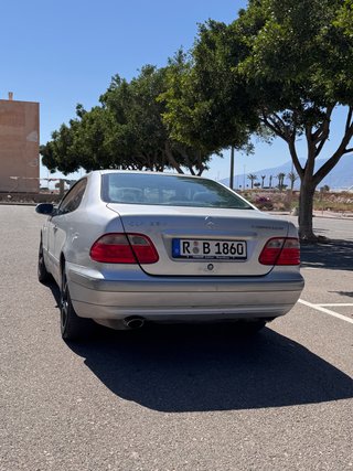 Mercedes-Benz  CLK