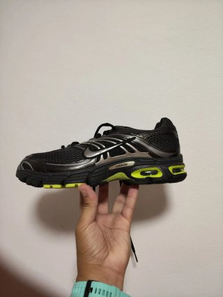 T42,5 Nike Air Max Moto 2k