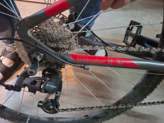 Bicicleta de montaña Btwin gris