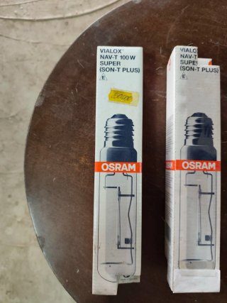 10 Lampade 250 W 2 lampade 100 W