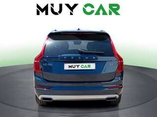 Volvo XC90 B5 D Momentum Pro AWD Auto 173 kW (235 CV)