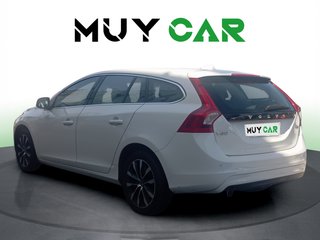Volvo V60 D3 Momentum Auto 110 kW (150 CV)