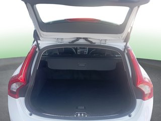 Volvo V60 D3 Momentum Auto 110 kW (150 CV)