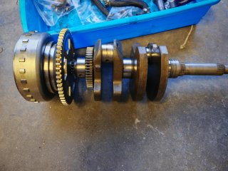 Despiece motor Kymco AK550, cigueñal