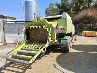 Empacadora Claas Quadrant 2200