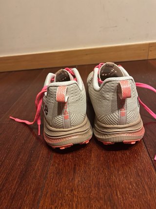 Zapatillas New Balance Hombre Beige