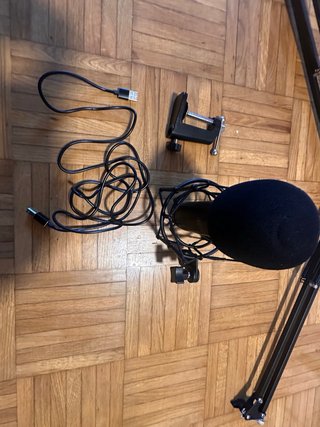 Micrófono USB marca TONOR