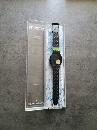 Swatch Scuba 200m Nero/Verde SDB102
