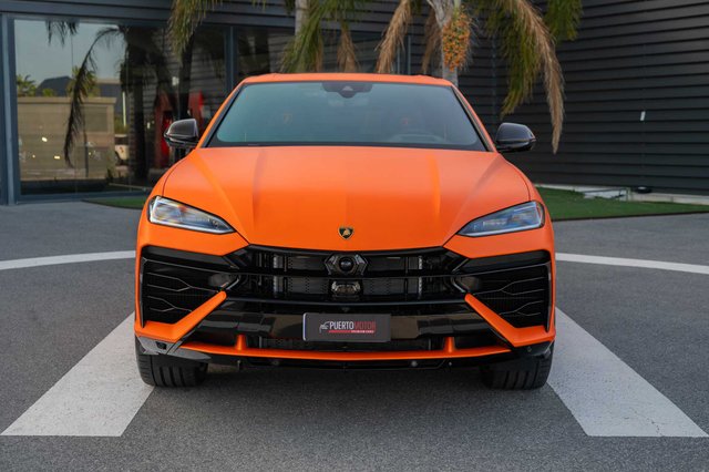 LAMBORGHINI URUS SE 800 CV