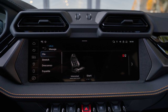 LAMBORGHINI URUS SE 800 CV