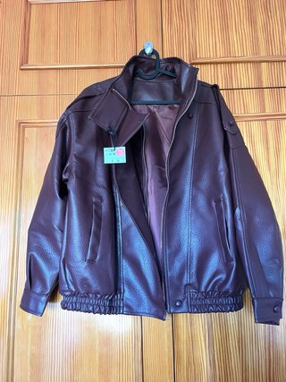 Cazadora Bomber Burdeos Oversize