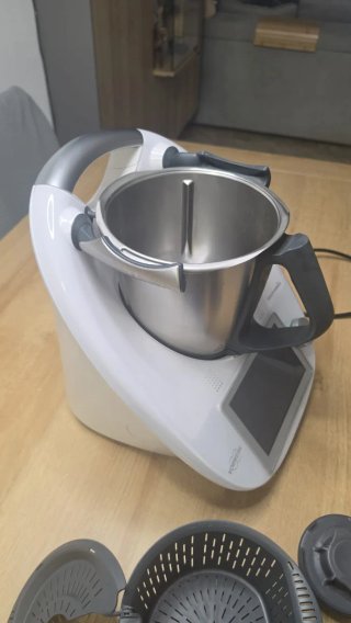 Thermomix TM6 poco uso, con garantía