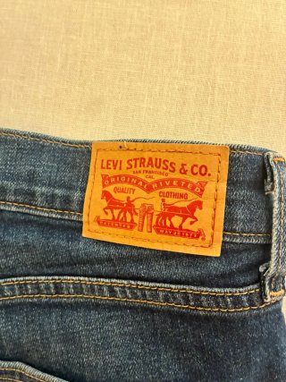 Shorts Levis Azul