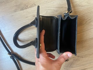Bolso Negro