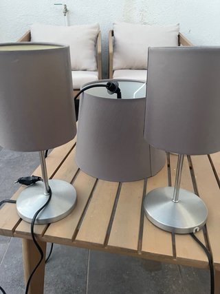 Lámparas de mesa y lámpara grande