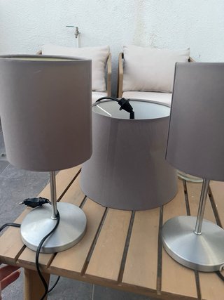 Lámparas de mesa y lámpara grande