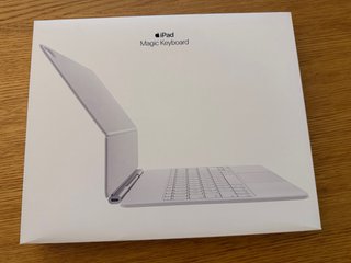 IPad Air 13 M3 1 TB + teclado + funda