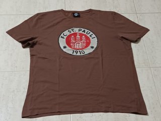 Camiseta FC St. Pauli 1910. Talla XXL