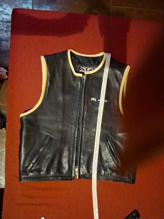 Giacca per uomo tg L in pelle#vintage senza manich