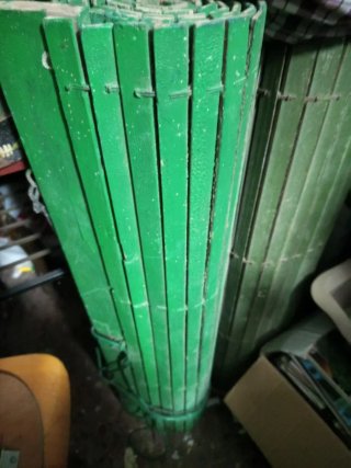 Cortinas o persianas de bambú y madera