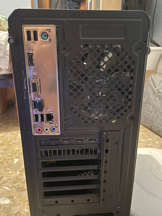 PC Gaming y Desarrollo (Intel i5, 16GB RAM)