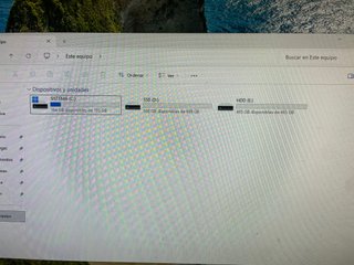 PC Gaming y Desarrollo (Intel i5, 16GB RAM)