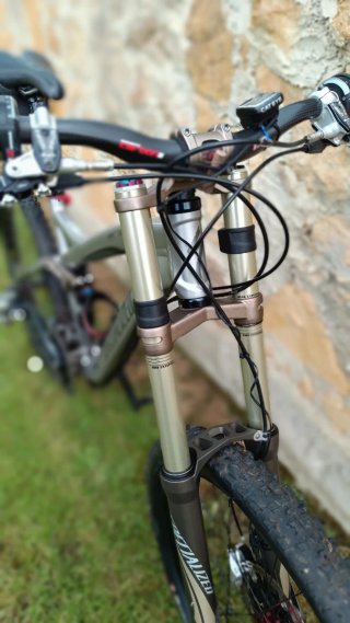 MTB Specialized Enduro con frenos HOPE Flotante