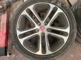 Jaguar XF 2016 Despiece