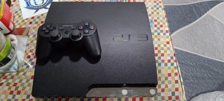 PS3 con mando no original algo rebajable