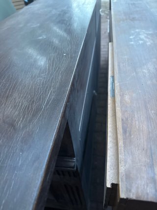 Mueble de madera maciza estilo clásico