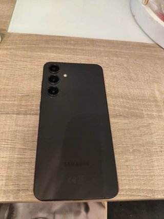 Samsung S24FE 128GB marron Seminuevo