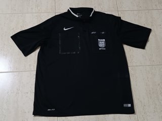 Camiseta Nike Referee The FA Negra
