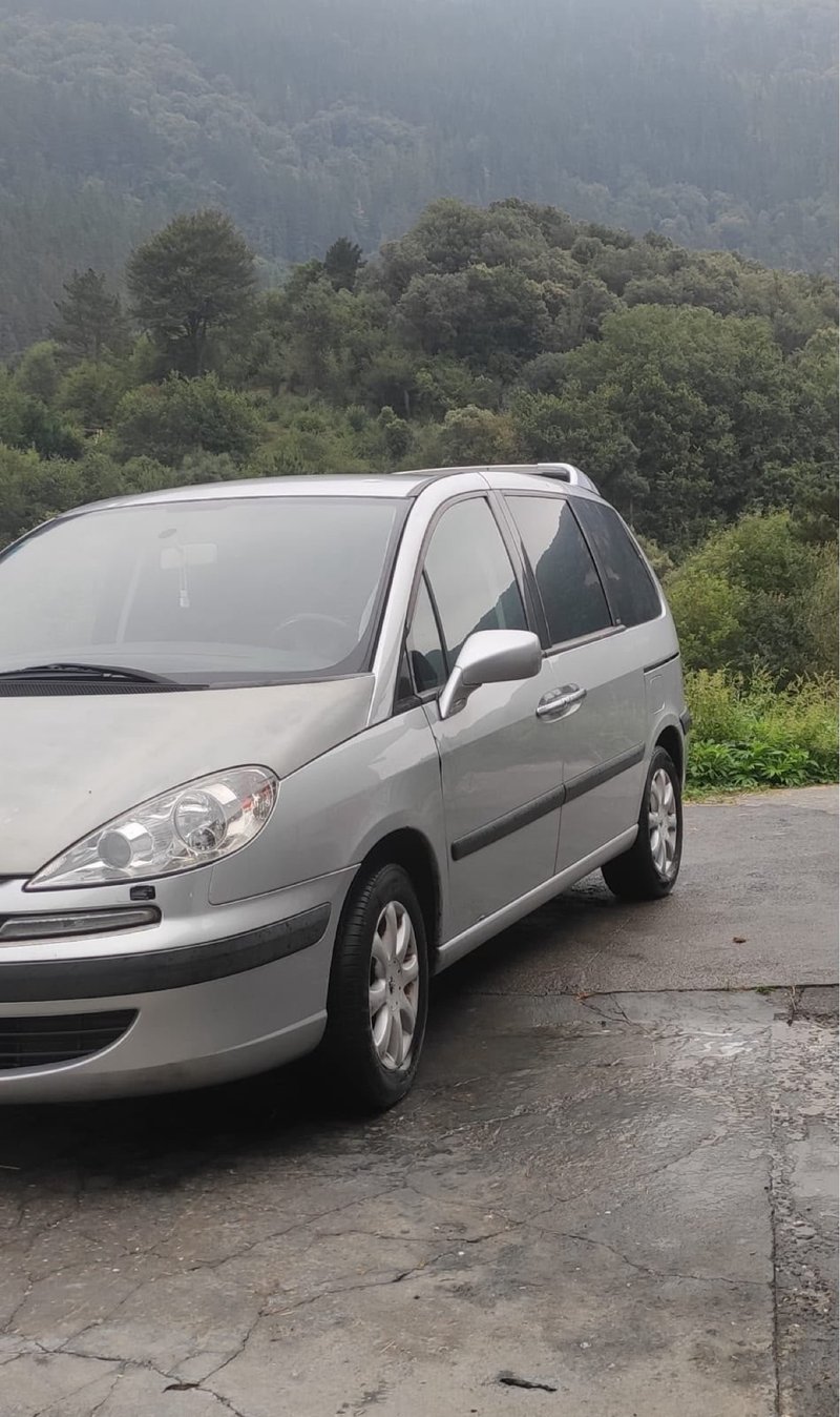 Peugeot 807 2004 - foto 1