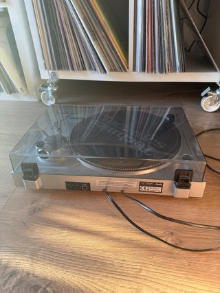 Tocadiscos IMG Stageline DJP-104USB con capsula