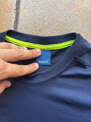 Camiseta Deportiva Reebok Running Gym Negra