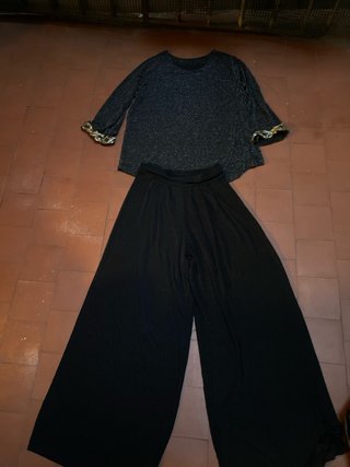 Conjunto Blusa y Pantalón Negro Dorado