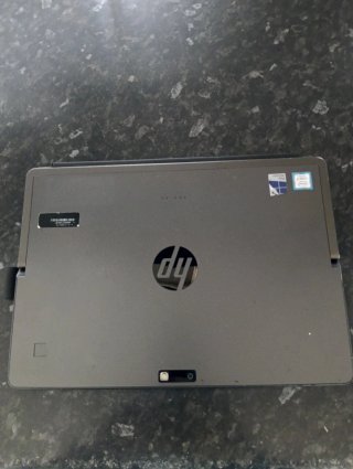 HP Pro x2 2-en-1 Tablet