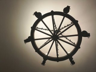 Lámpara Rústica Rueda de Carro