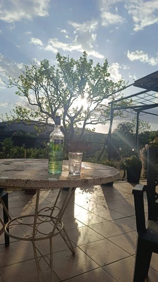 Alquiler de terreno con barbacoa y piscina