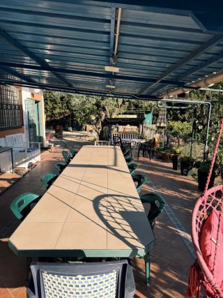 Alquiler de terreno con barbacoa y piscina