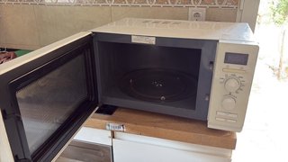 Microondas LG Blanco de gran capacidad